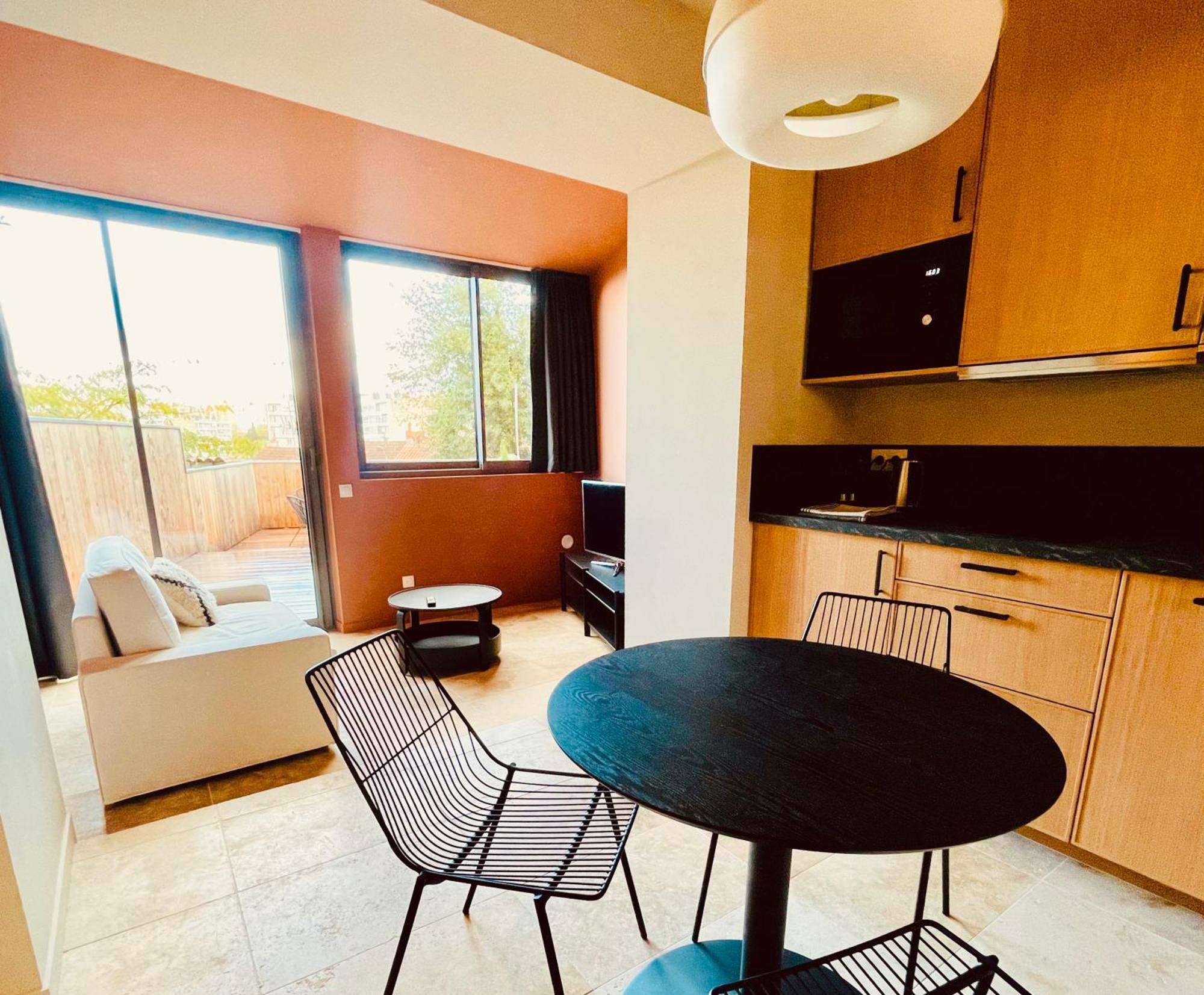 Les Suites D'Angouleme - Proche Gare Et Centre Ville - Haut De Gamme エクステリア 写真